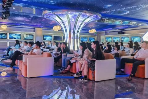 探访培育钻石，为高科技赋能！TOP1体育团队赴科微之星观摩学习