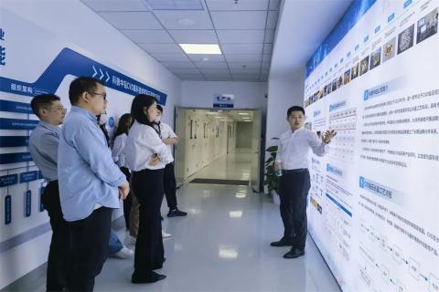 探访培育钻石，为高科技赋能！TOP1体育团队赴科微之星观摩学习